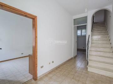 Casa indipendente in vendita a Brisighella RA