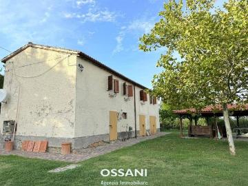 Casa indipendente in vendita a Brisighella RA