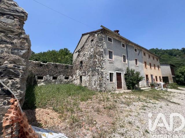 Casa indipendente in vendita a Brogliano VI