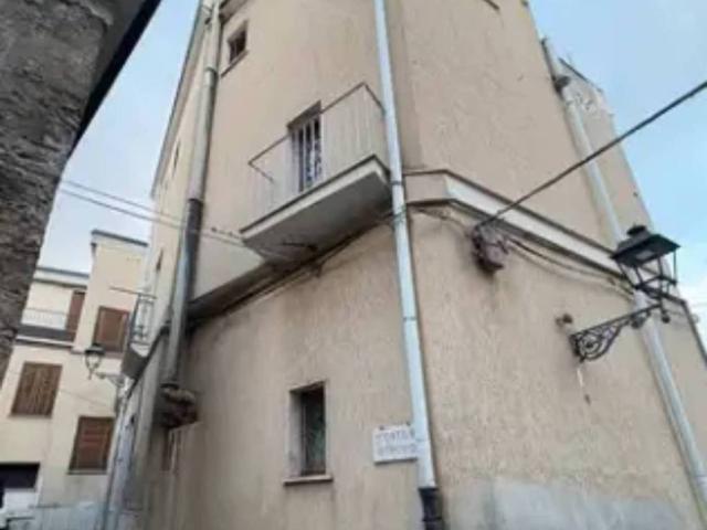 Casa indipendente in vendita a Bronte CT