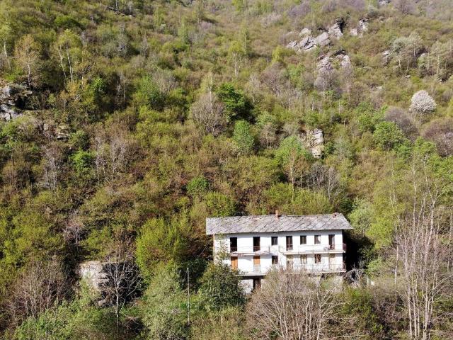 Casa indipendente in vendita a Brossasco CN