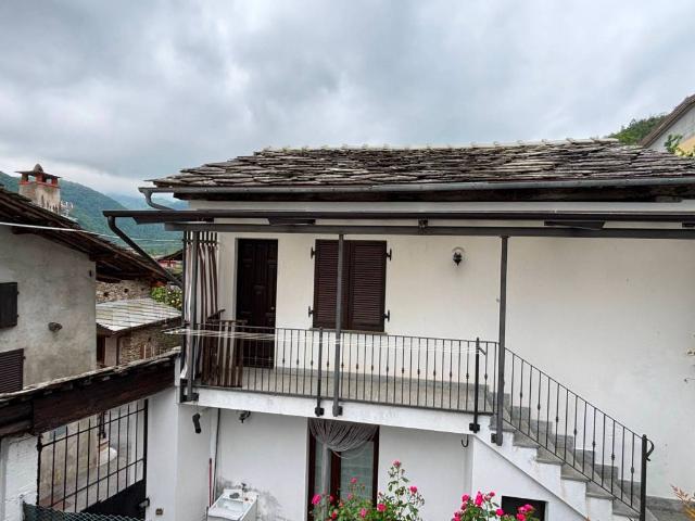 Casa indipendente in vendita a Brossasco CN