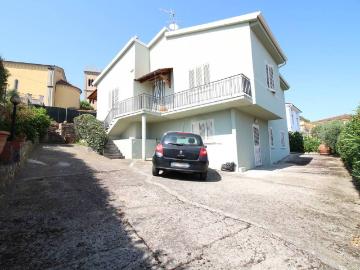 Villa in vendita a Buti PI