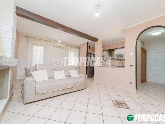 Casa indipendente in vendita a Bubbiano MI