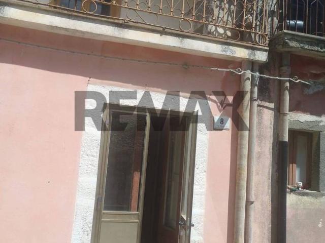 Casa indipendente in vendita a Buccheri SR