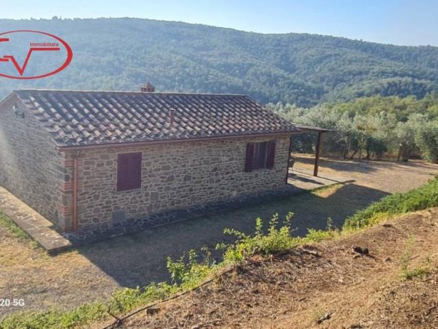 Casa indipendente in vendita a Bucine AR