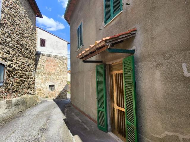 Casa indipendente in vendita a Bucine AR