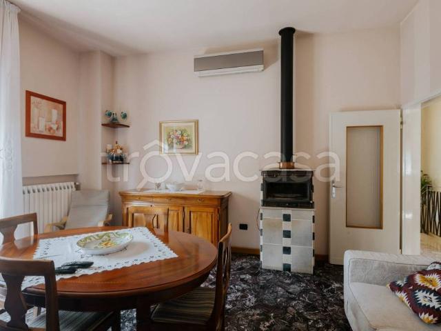 Casa indipendente in vendita a Budrio, Mezzolara