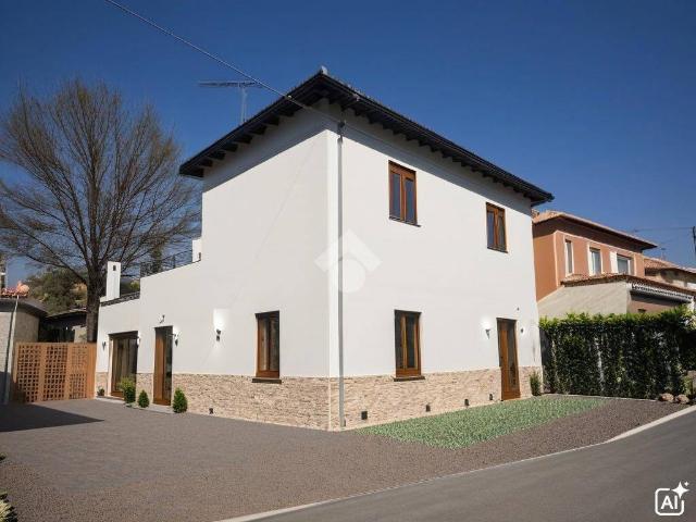 Casa indipendente in vendita a Budrio BO