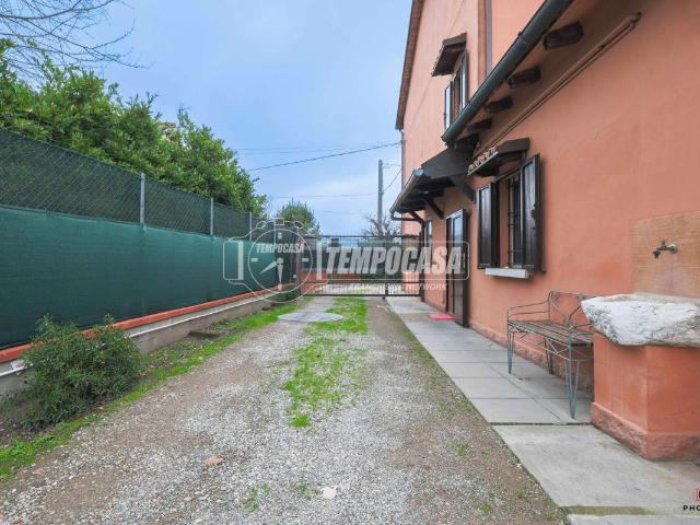 Casa indipendente in vendita a Budrio