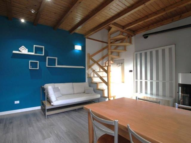 Casa indipendente in vendita a Bulciago LC