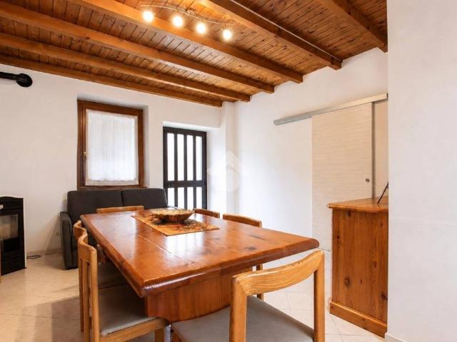 Casa indipendente in vendita a Bulciago LC