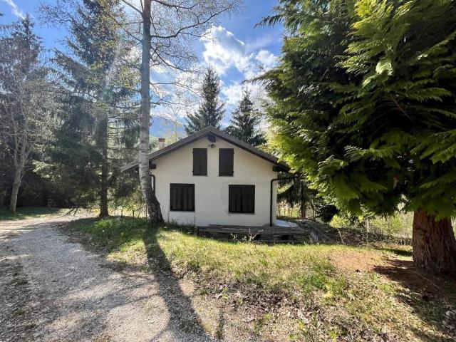 Casa indipendente in vendita a Busca CN