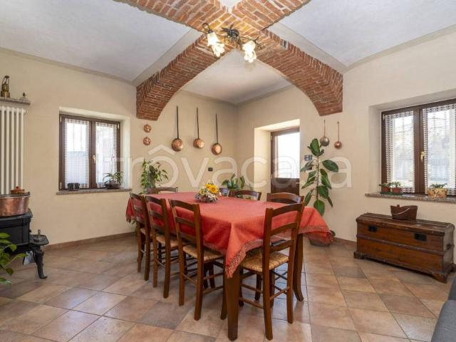 Casa indipendente in vendita a Busca via Tasnere, snc