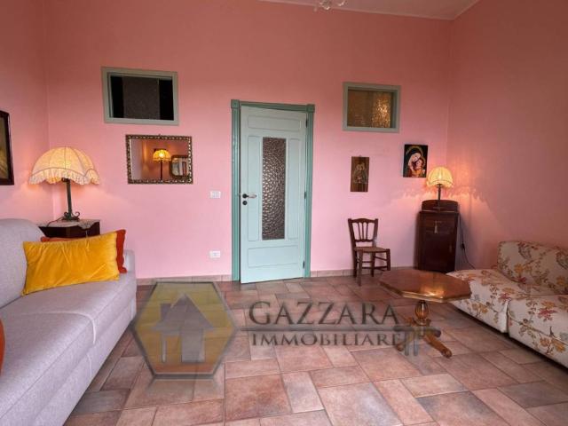 Casa indipendente in vendita a Buscemi SR