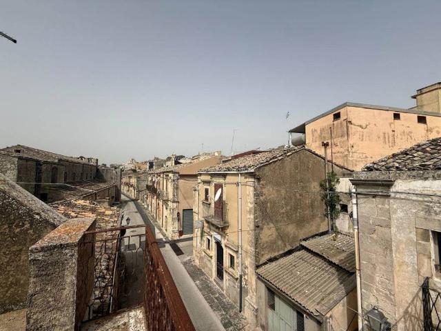 Casa indipendente in vendita a Buscemi SR
