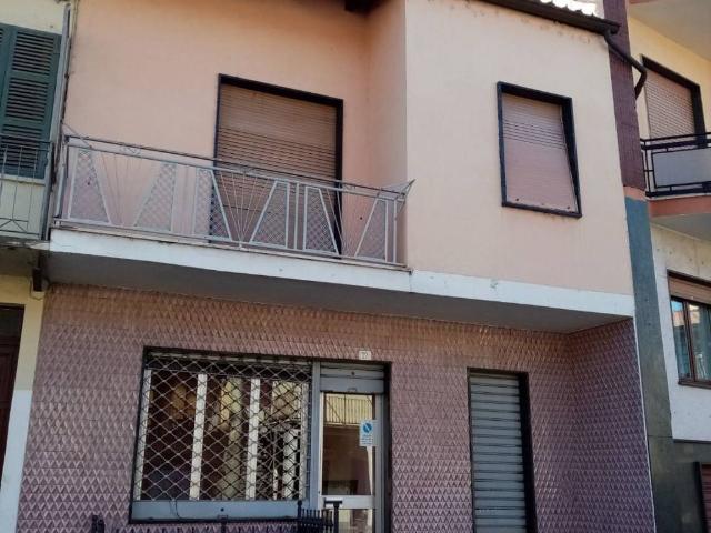 Casa indipendente in vendita a Busano TO