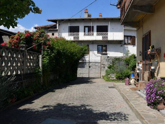 Casa indipendente in vendita a Bussoleno TO