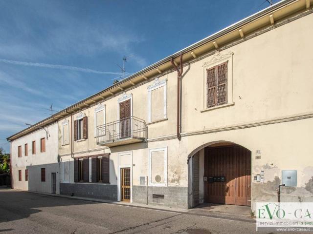 Casa indipendente in vendita a Busto Arsizio VA