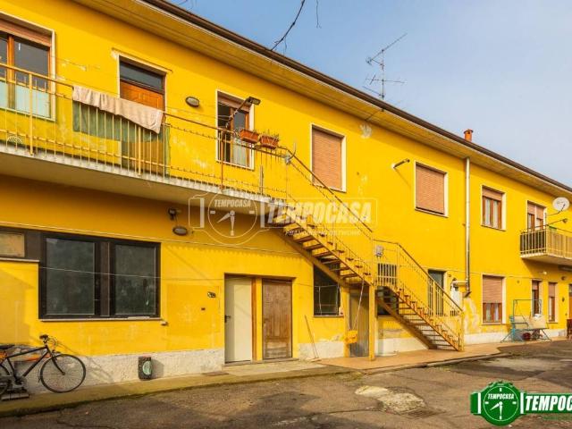 Casa indipendente in vendita a Busto Arsizio VA