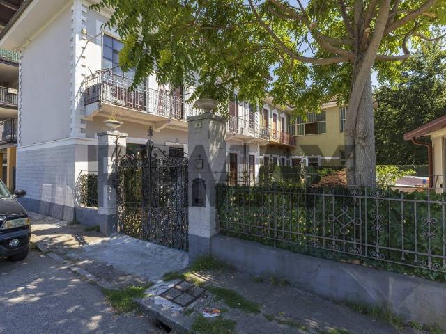Casa indipendente in vendita a Busto Arsizio VA