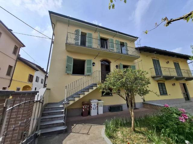 Casa indipendente in vendita a Govone CN