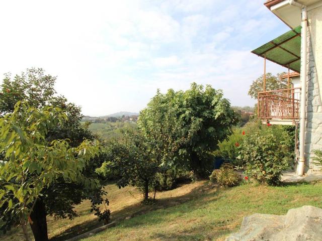Casa indipendente in vendita a Govone CN
