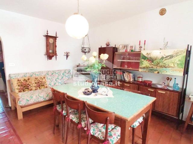 Casa indipendente in vendita a Gorno BG