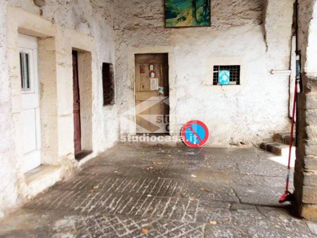 Casa indipendente in vendita a Gorno BG