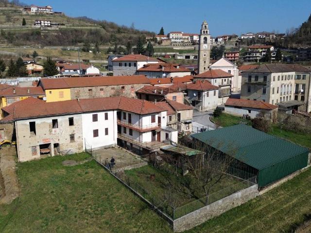 Casa indipendente in vendita a Gorzegno CN