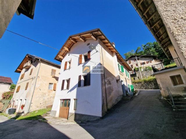 Casa indipendente in vendita a Gosaldo BL