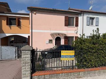 Casa indipendente in vendita a Gatteo FC