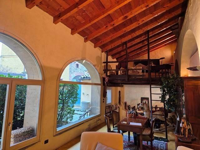 Casa indipendente in vendita a Gattico Veruno NO