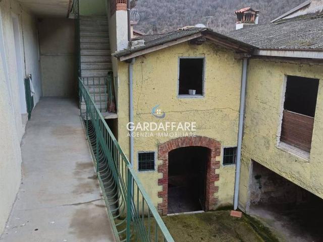 Casa indipendente in vendita a Gavardo BS
