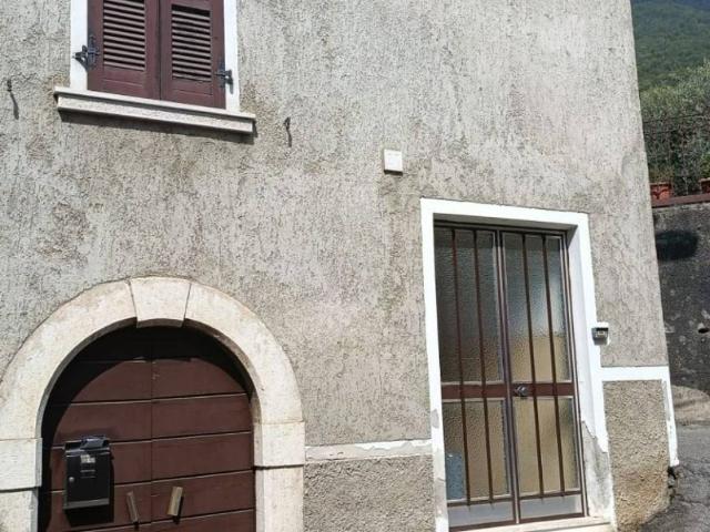 Casa indipendente in vendita a Gavardo BS