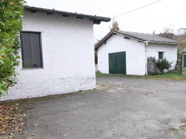 Casa indipendente in vendita a Gavi AL