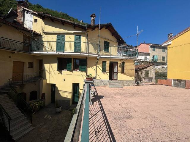 Casa indipendente in vendita a Gavi AL