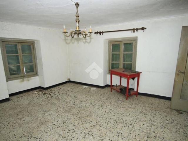 Casa indipendente in vendita a Gavi AL