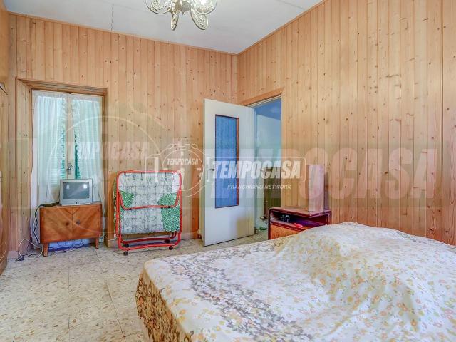 Casa indipendente in vendita a Gavirate