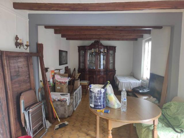Casa indipendente in vendita a Gazzola PC