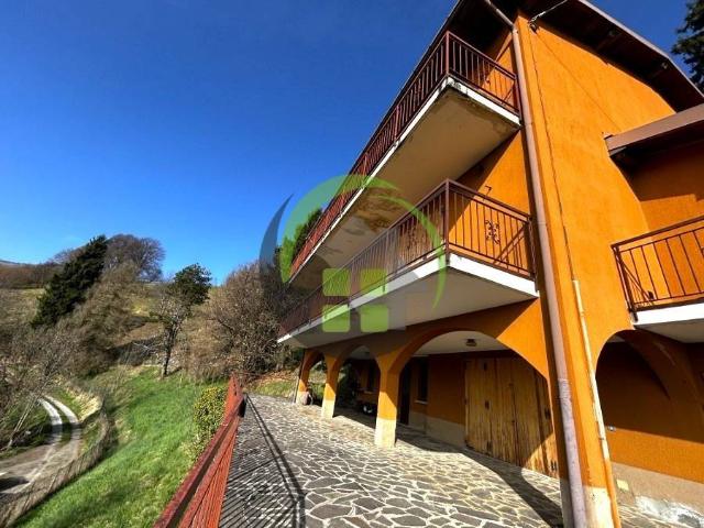 Casa indipendente in vendita a Gazzaniga BG
