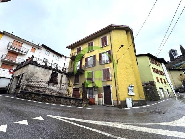 Casa indipendente in vendita a Gazzaniga BG