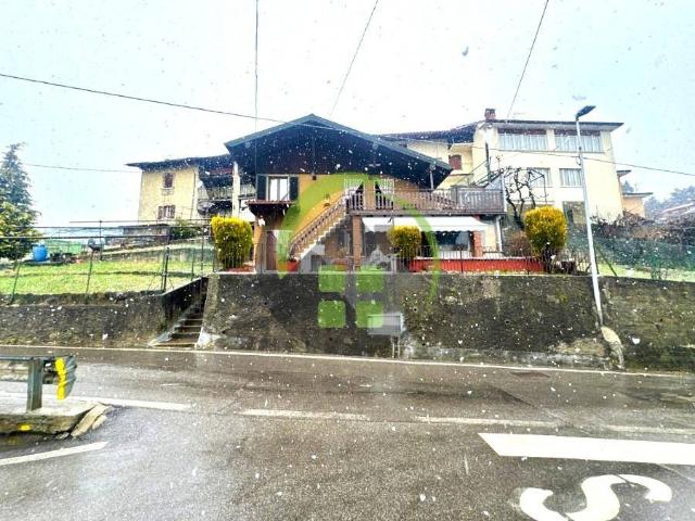 Casa indipendente in vendita a Gazzaniga BG