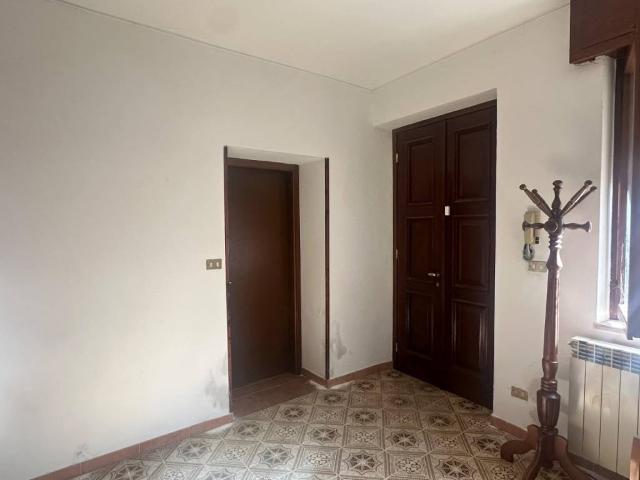 Casa indipendente in vendita a Gadesco Pieve Delmona CR