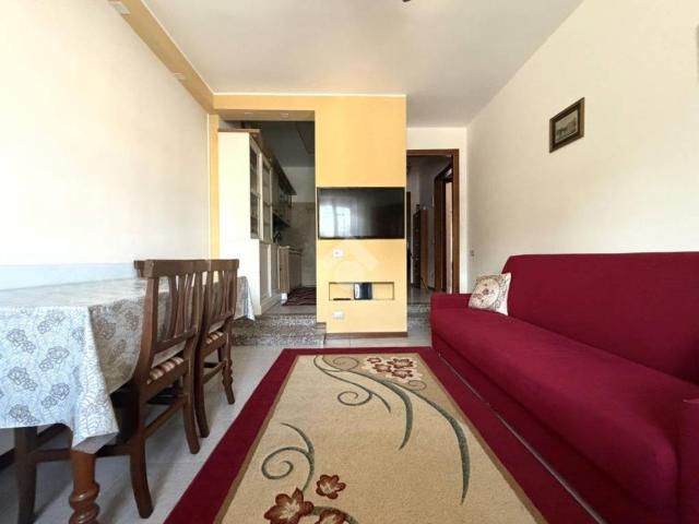 Casa indipendente in vendita a Gadesco Pieve Delmona CR