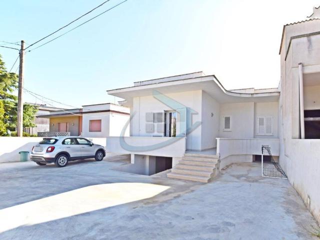 Casa indipendente in vendita a Gagliano del Capo LE