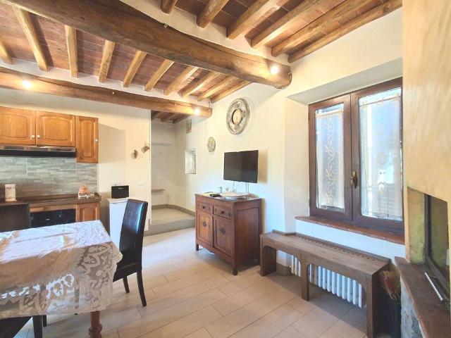 Casa indipendente in vendita a Gaiole in Chianti SI