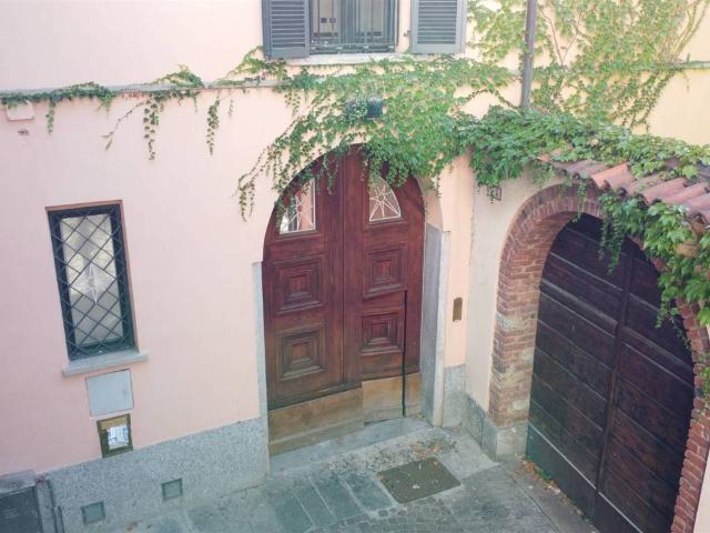 Casa indipendente in vendita a Gallarate VA
