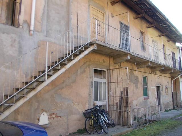Casa indipendente in vendita a Gallarate VA