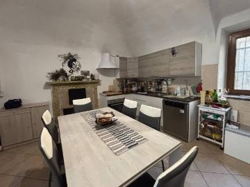 Casa indipendente in vendita a Galliate NO